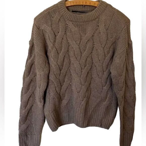 Vero Moda fossil colored crewneck sweater, size small - Picture 3 of 9